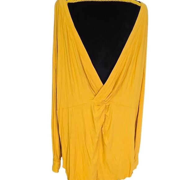 Free People Top - Picture 6 of 12